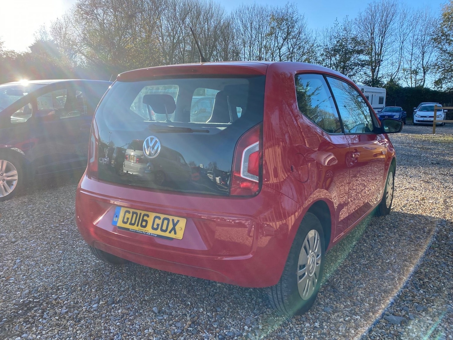 Used Volkswagen up! 2016 for sale - 76649832: Photo 3