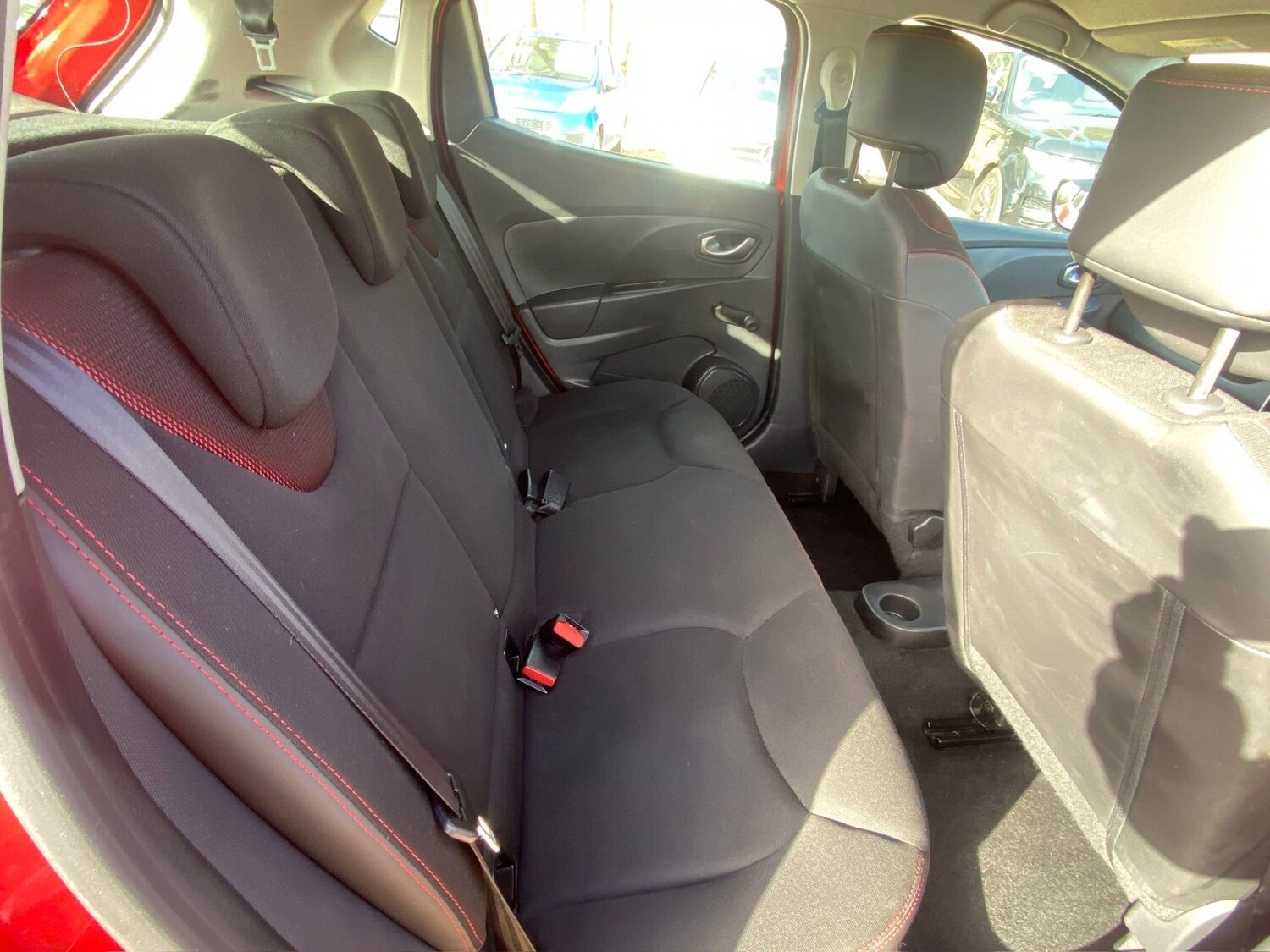 Used Renault Clio 2015 for sale - 78025740: Photo 24