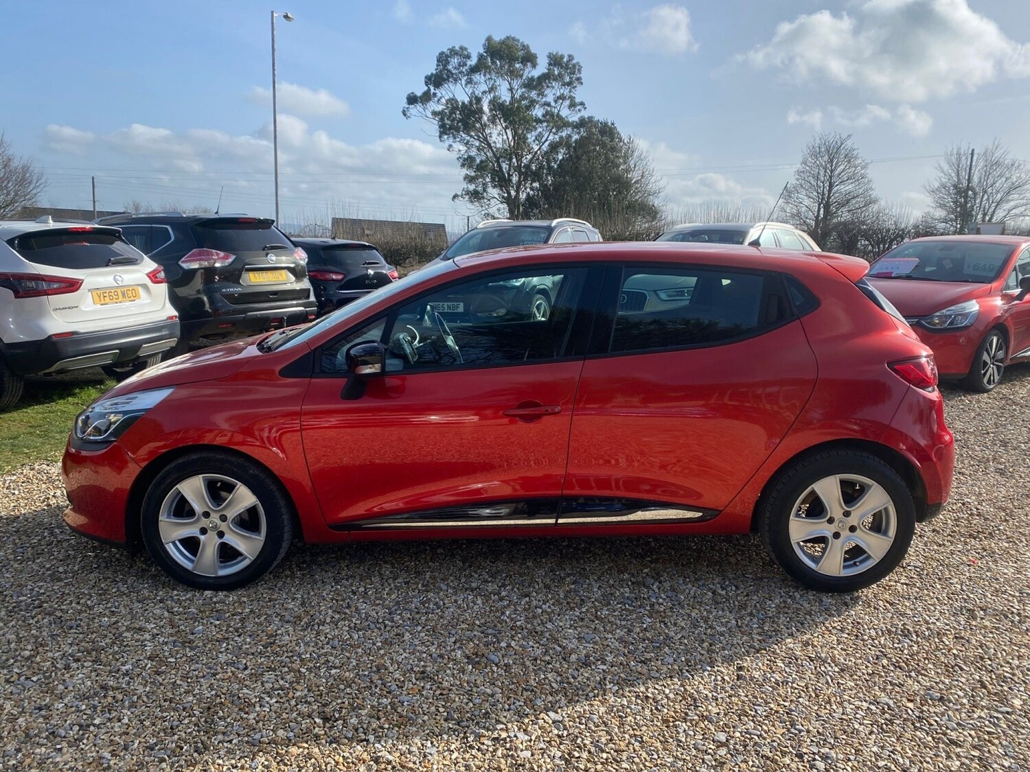 Used Renault Clio 2015 for sale - 78025740: Photo 6