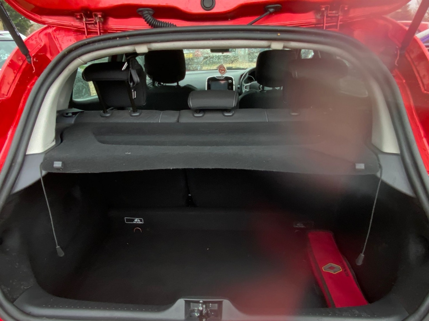 Used Renault Clio 2016 for sale - 77483690: Photo 11