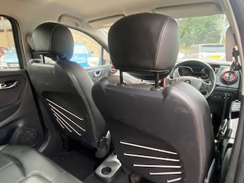 Used Renault Captur 2015 for sale - 76439953: Photo