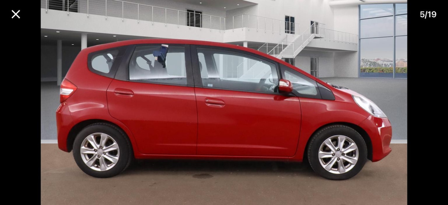 Used Honda Jazz 2011 for sale - 77201167: Photo 4
