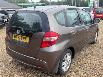 Used Honda Jazz 2011 for sale - 76793722: Photo