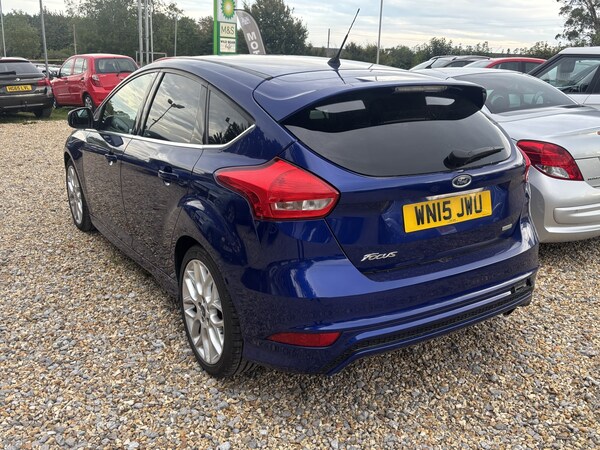 Used Ford Focus 2015 for sale - 76149317: Photo 3