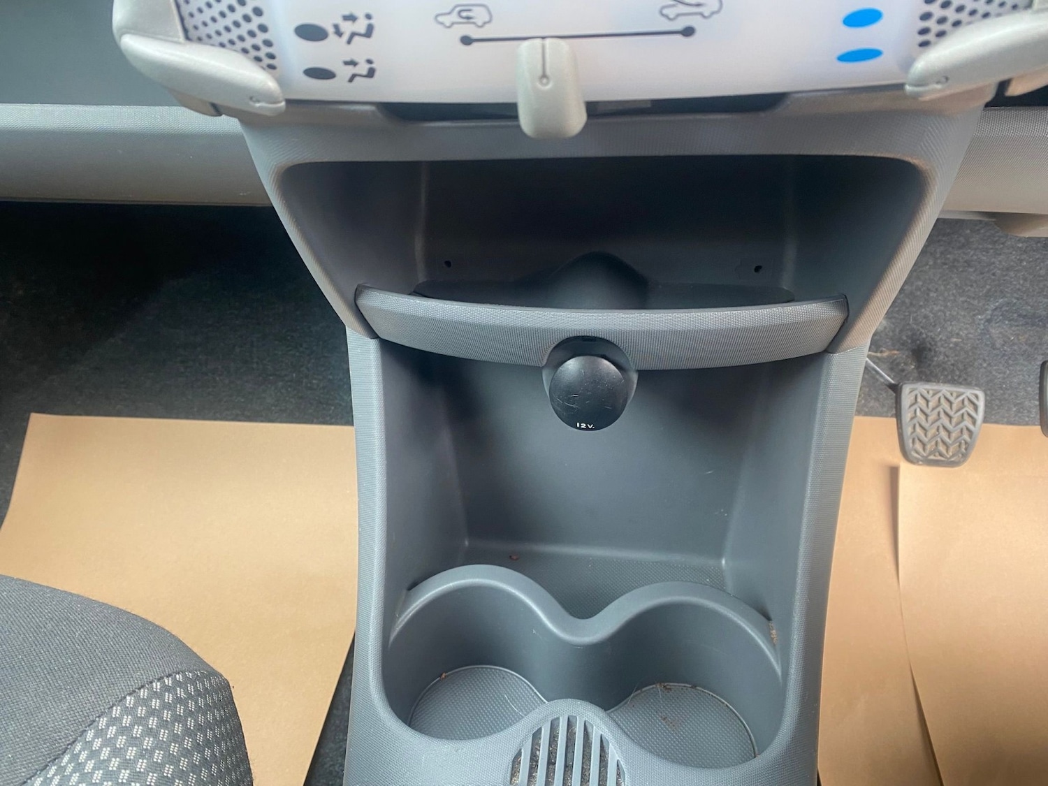 Used Toyota AYGO 2012 for sale - 75789368: Photo 14