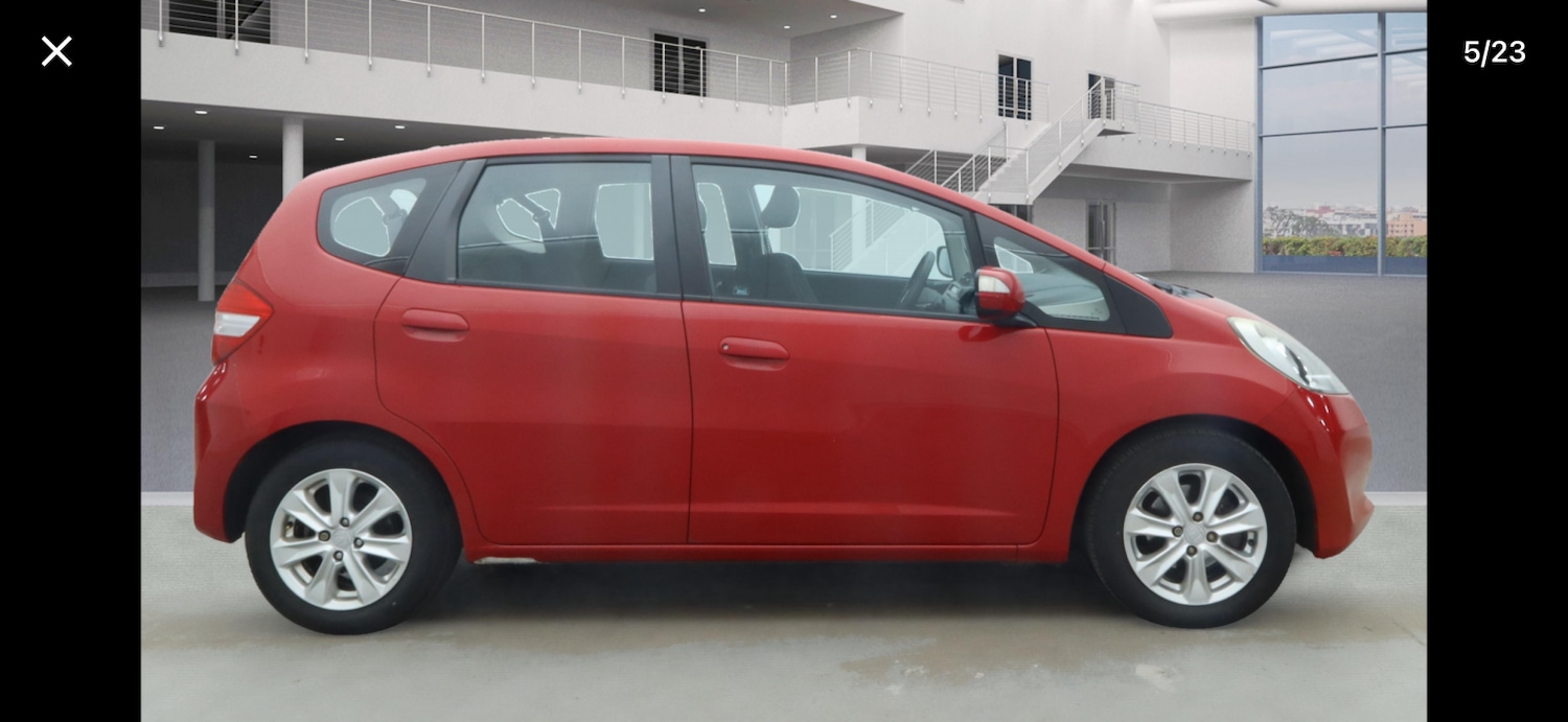 Used Honda Jazz 2011 for sale - 76374193: Photo 5