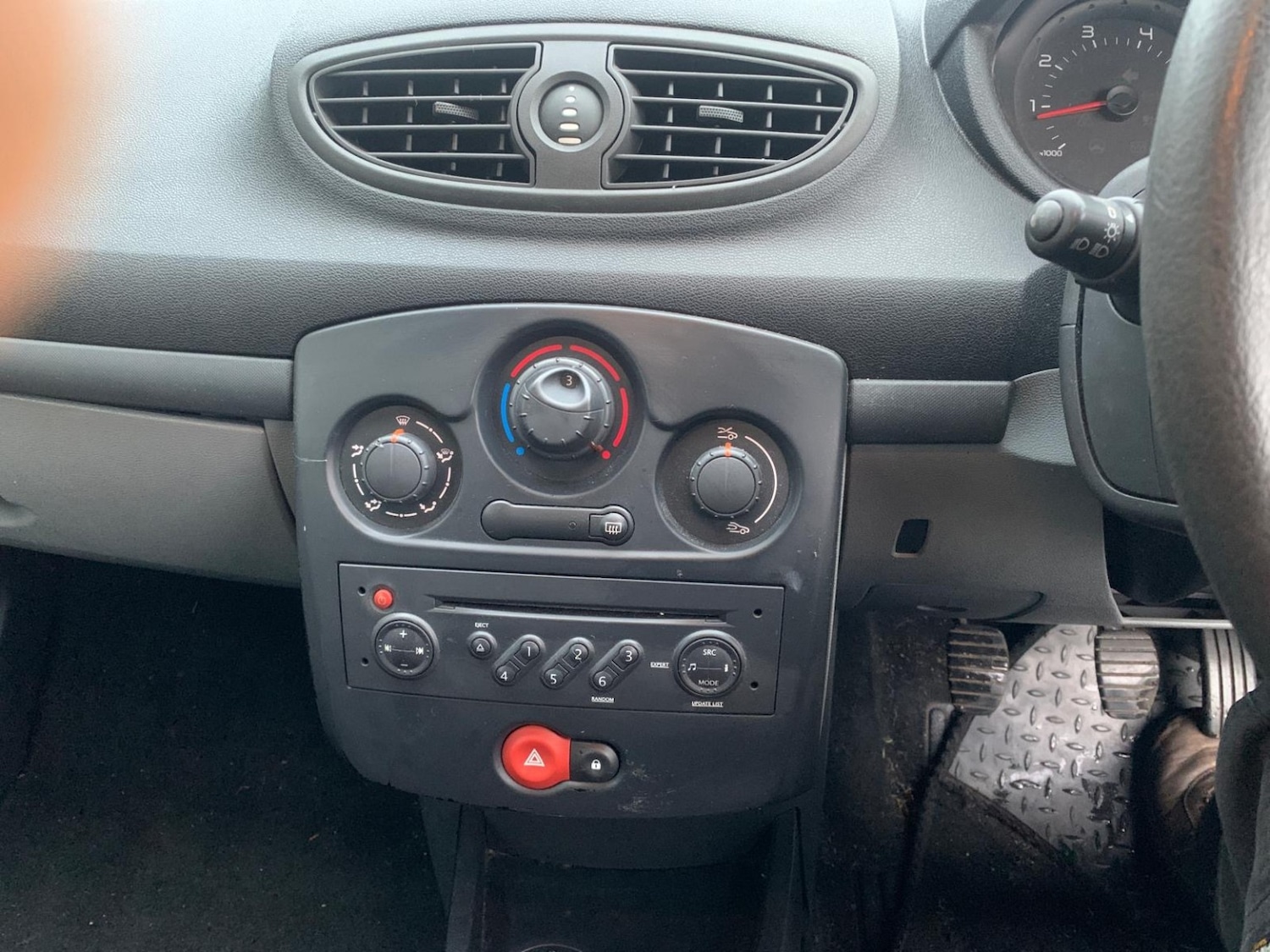 Used Renault Clio 2007 for sale - 77045388: Photo 5