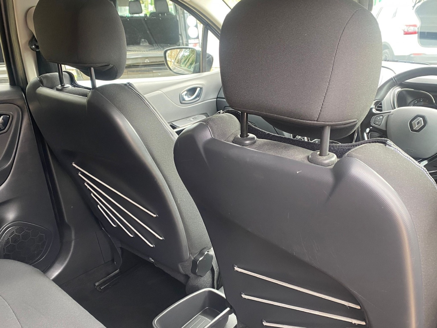 Used Renault Captur 2015 for sale - 78025786: Photo 20