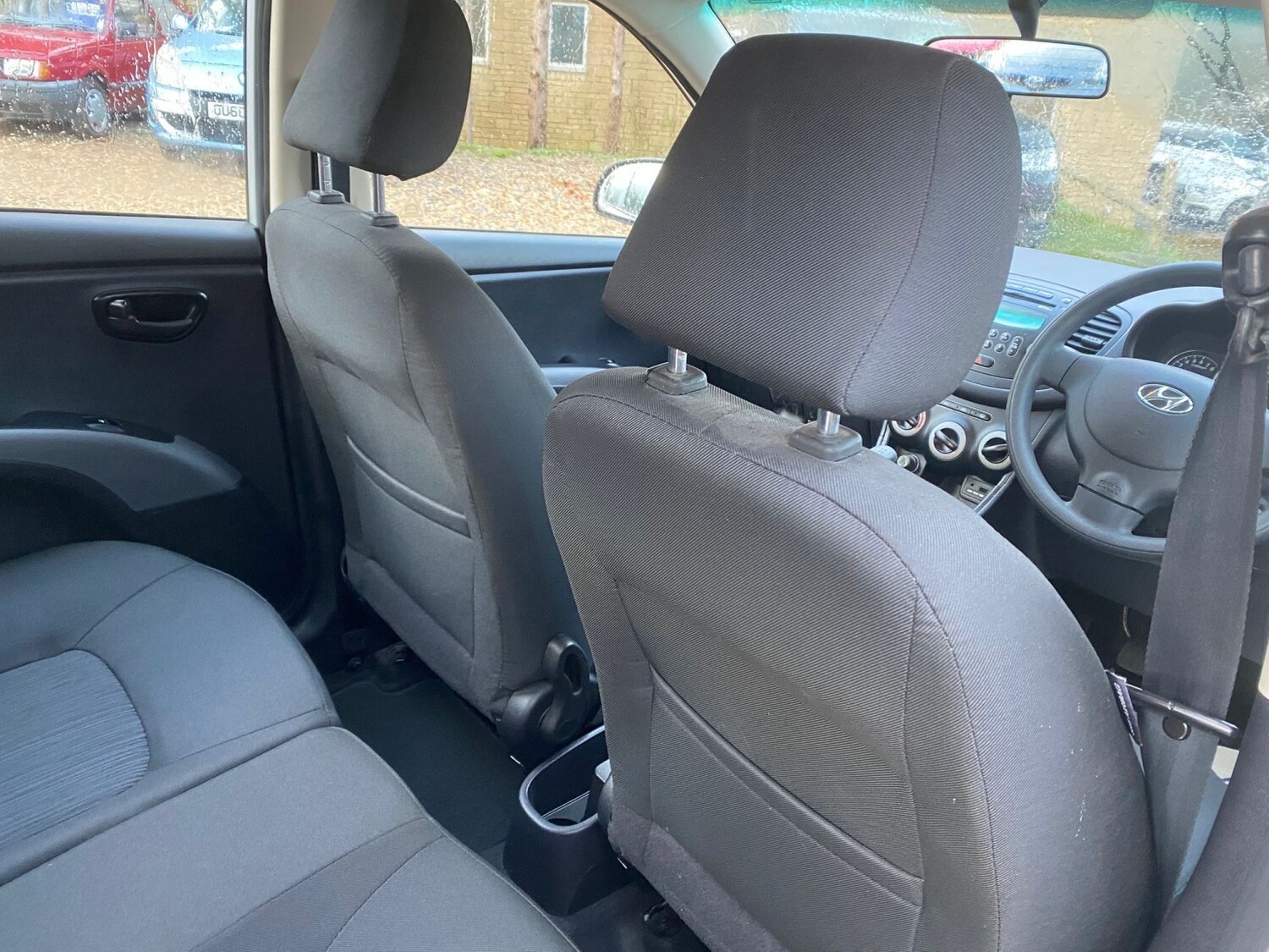 Used Hyundai i10 2012 for sale - 77403642: Photo 20