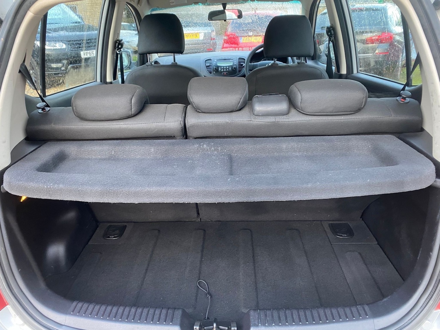 Used Hyundai i10 2012 for sale - 77403642: Photo 22