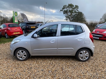 Used Hyundai i10 2012 for sale - 77403642: Photo