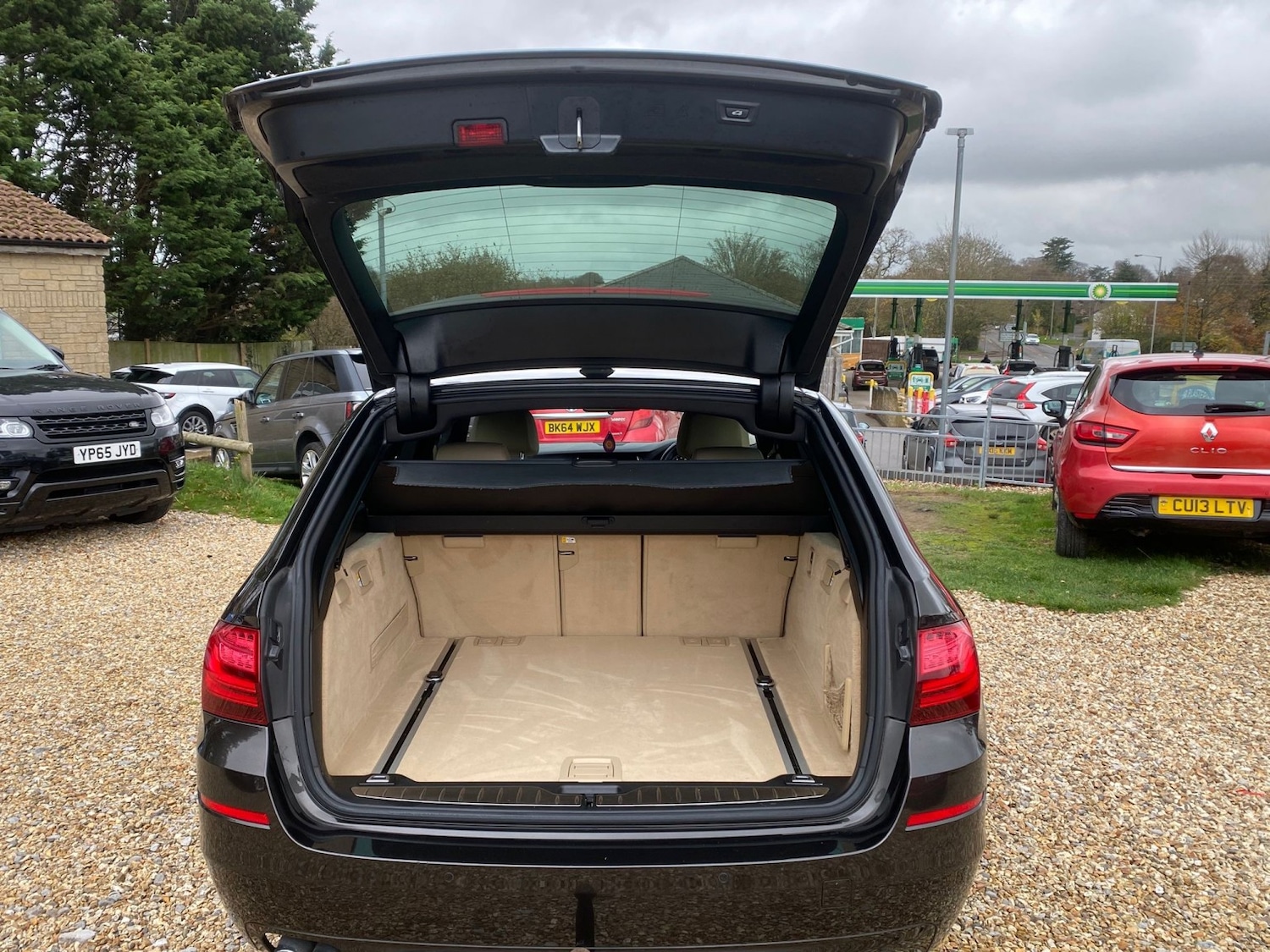 Used BMW 5 Series 2015 for sale - 76591600: Photo 14