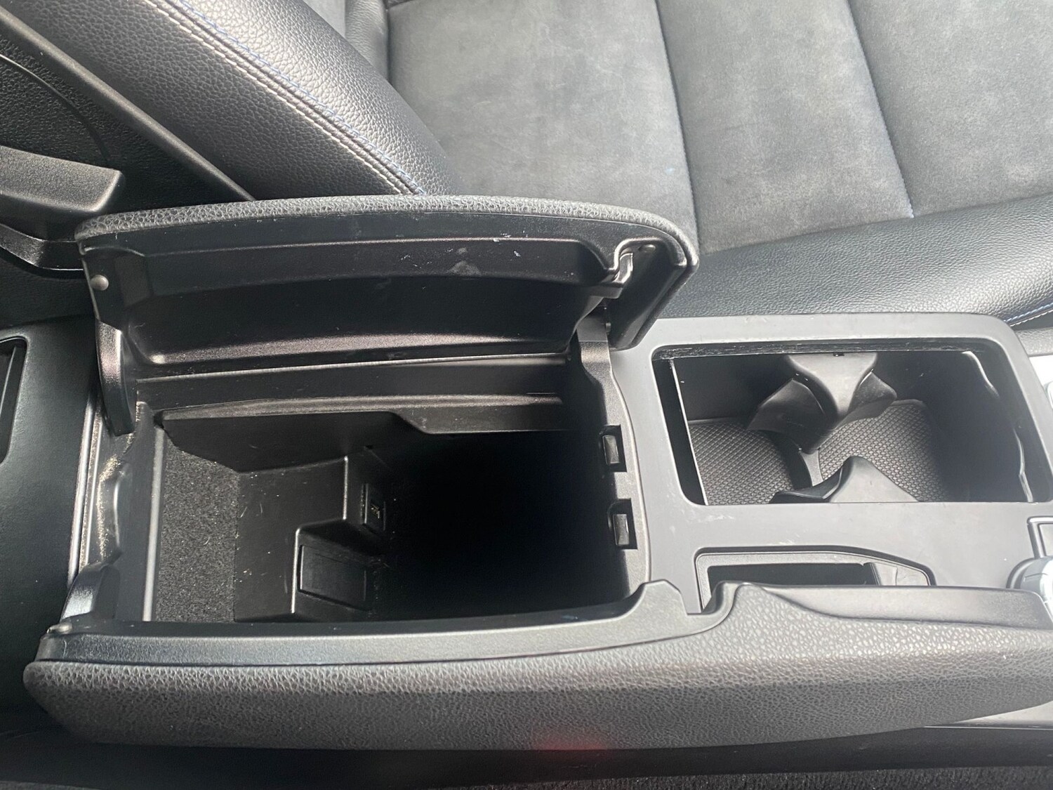 Used Mercedes-Benz C Class 2014 for sale - 77363653: Photo 15