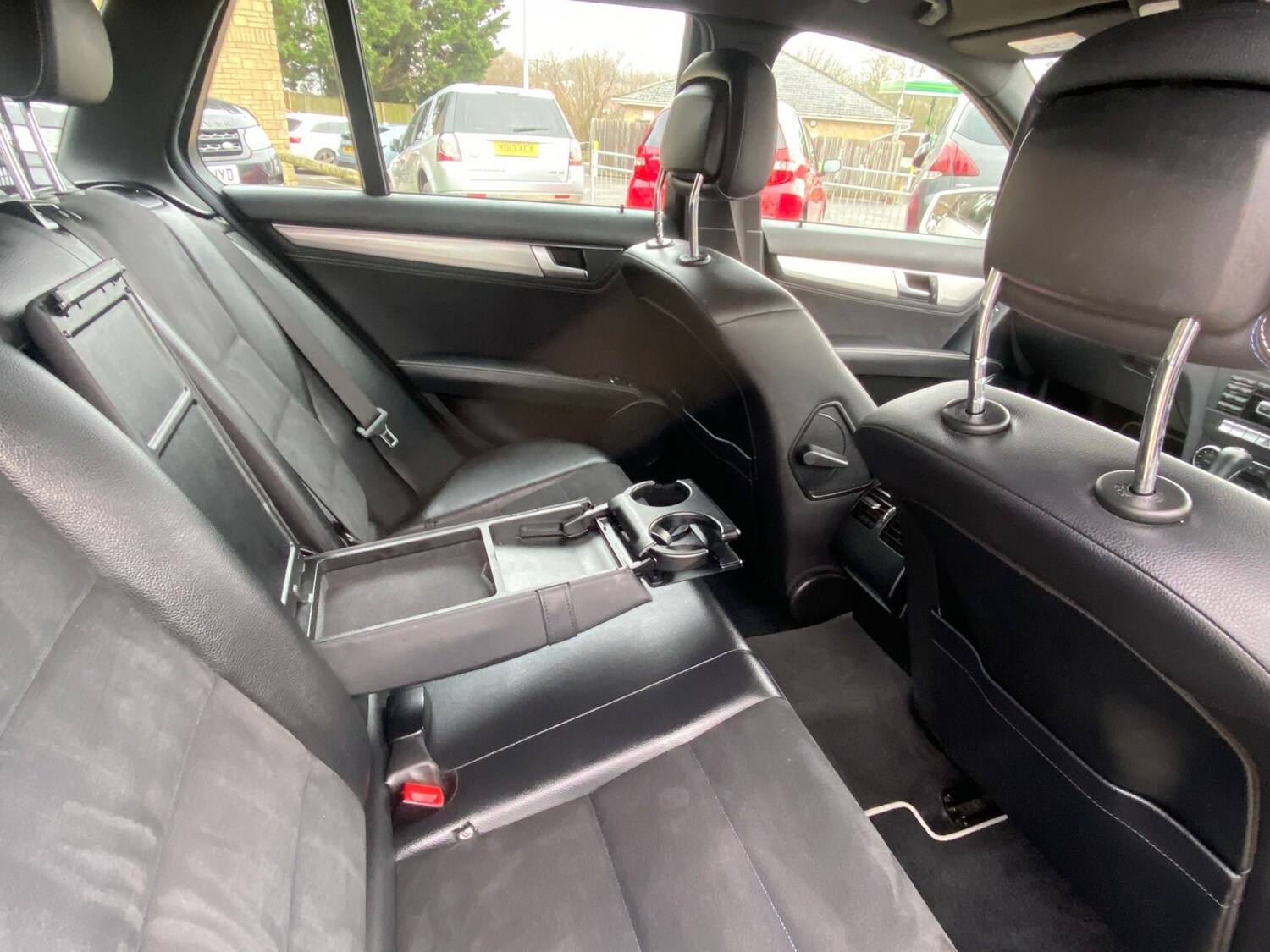 Used Mercedes-Benz C Class 2014 for sale - 77363653: Photo 20