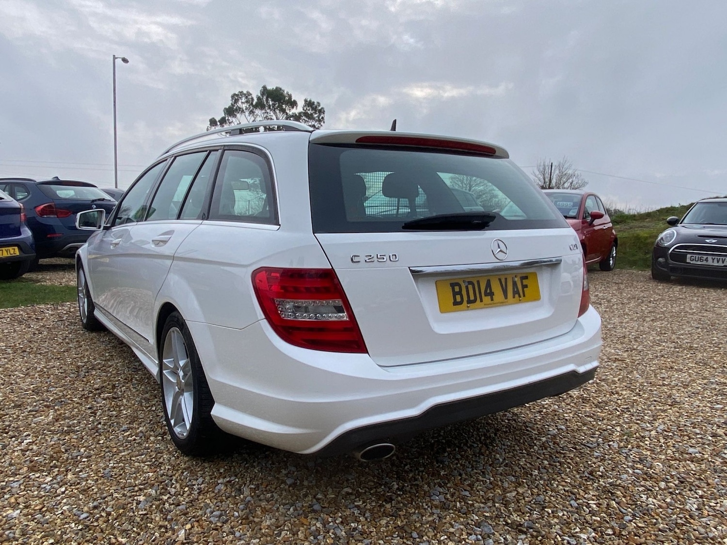 Used Mercedes-Benz C Class 2014 for sale - 77363653: Photo 3