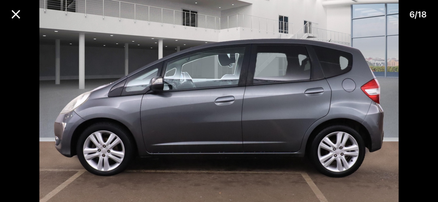 Used Honda Jazz 2012 for sale - 76412232: Photo 5
