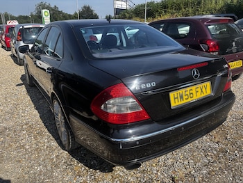 Used Mercedes-Benz E Class 2006 for sale - 79104996: Photo