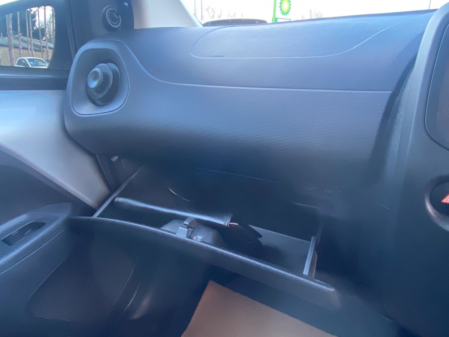 Used Toyota AYGO 2016 for sale - 77483665: Photo 23