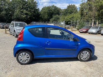 Used Peugeot 107 2009 for sale - 79600252: Photo