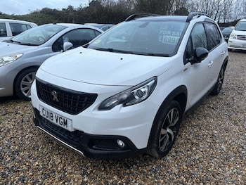 Used Peugeot 2008 2018 for sale - 76963295: Photo