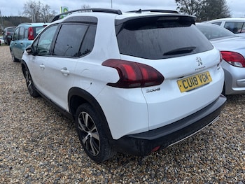 Used Peugeot 2008 2018 for sale - 76963295: Photo