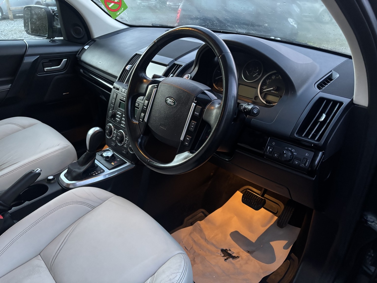 Used Land Rover Freelander 2 2012 for sale - 77400044: Photo 11