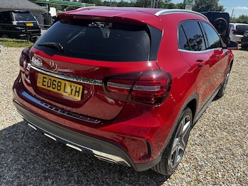 Used Mercedes-Benz GLA 2018 for sale - 79073524: Photo