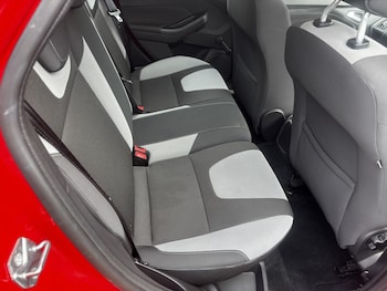 Used Ford Focus 2014 for sale - 79033202: Photo