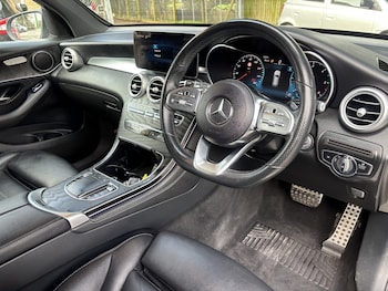 Used Mercedes-Benz GLC 2020 for sale - 77656189: Photo