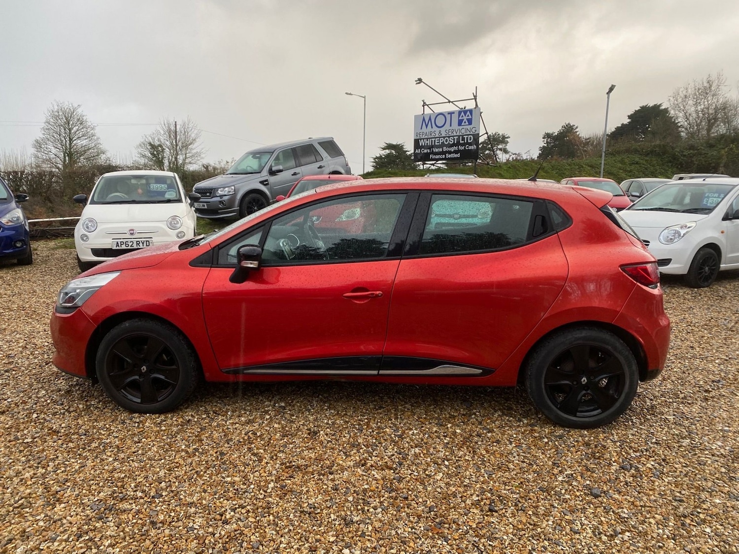 Used Renault Clio 2015 for sale - 76877612: Photo 10