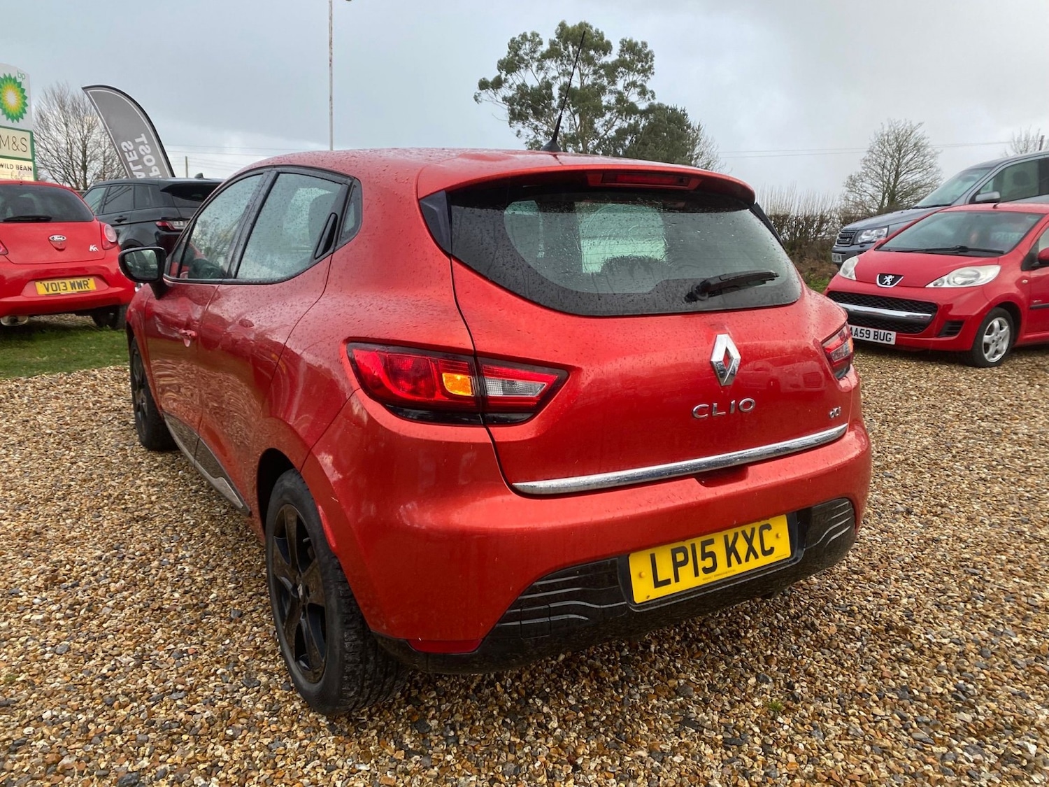 Used Renault Clio 2015 for sale - 76877612: Photo 13