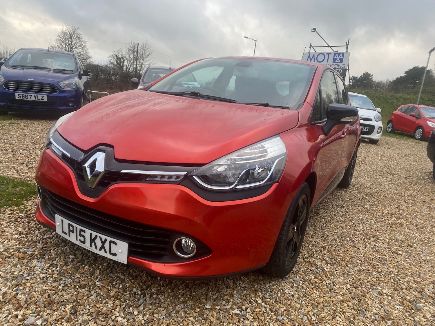 Used Renault Clio 2015 for sale - 76877612: Photo 17