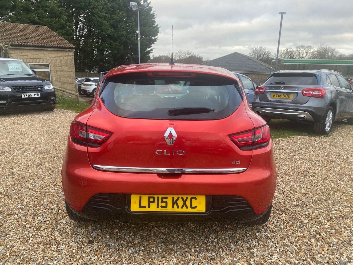 Used Renault Clio 2015 for sale - 76877612: Photo 23