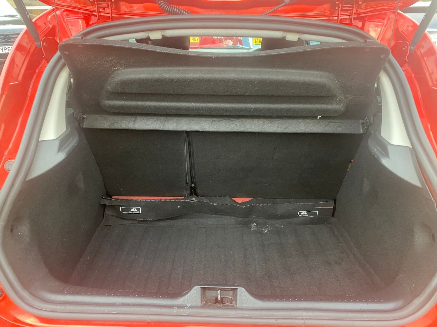 Used Renault Clio 2015 for sale - 76877612: Photo 38