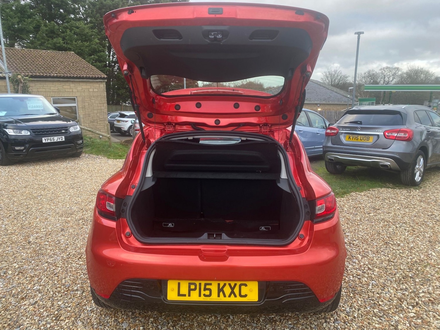 Used Renault Clio 2015 for sale - 76877612: Photo 40