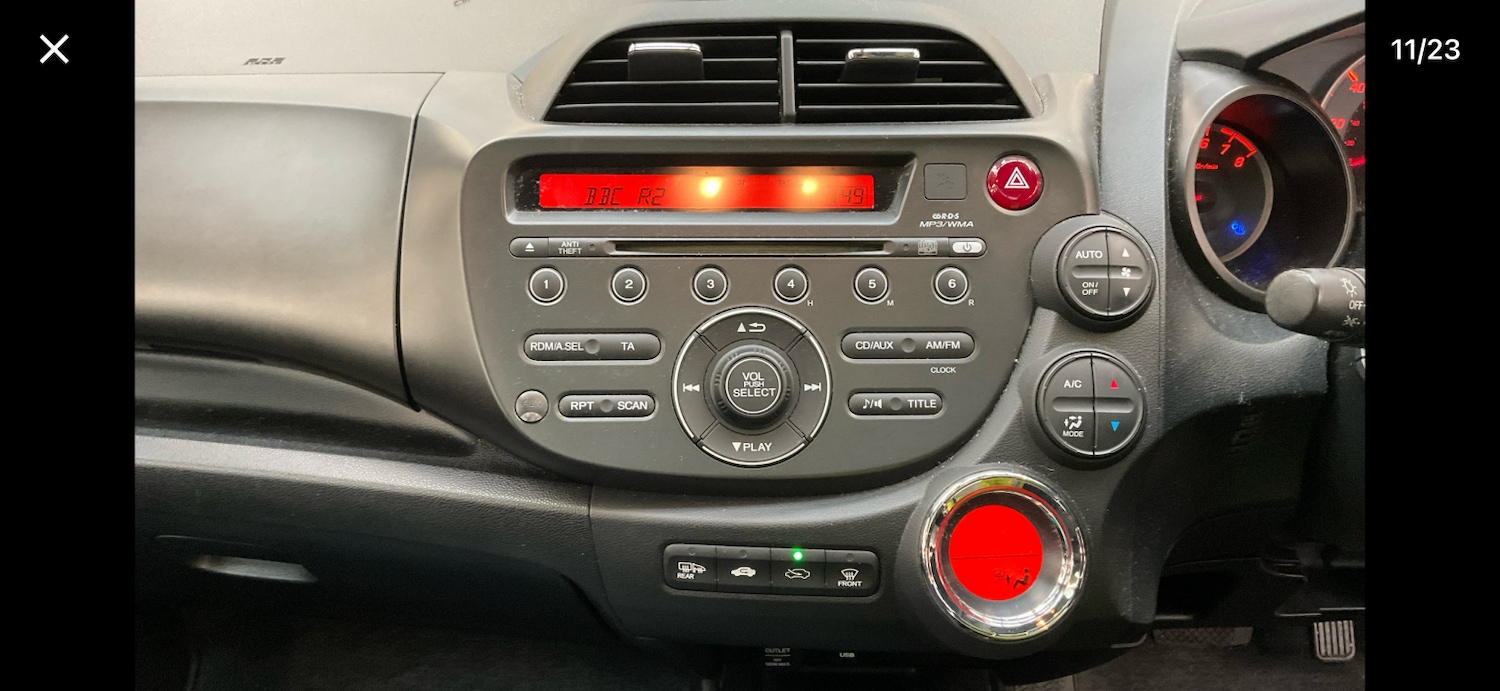 Used Honda Jazz 2012 for sale - 76455419: Photo 9