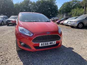 Used Ford Fiesta 2016 for sale - 79600231: Photo