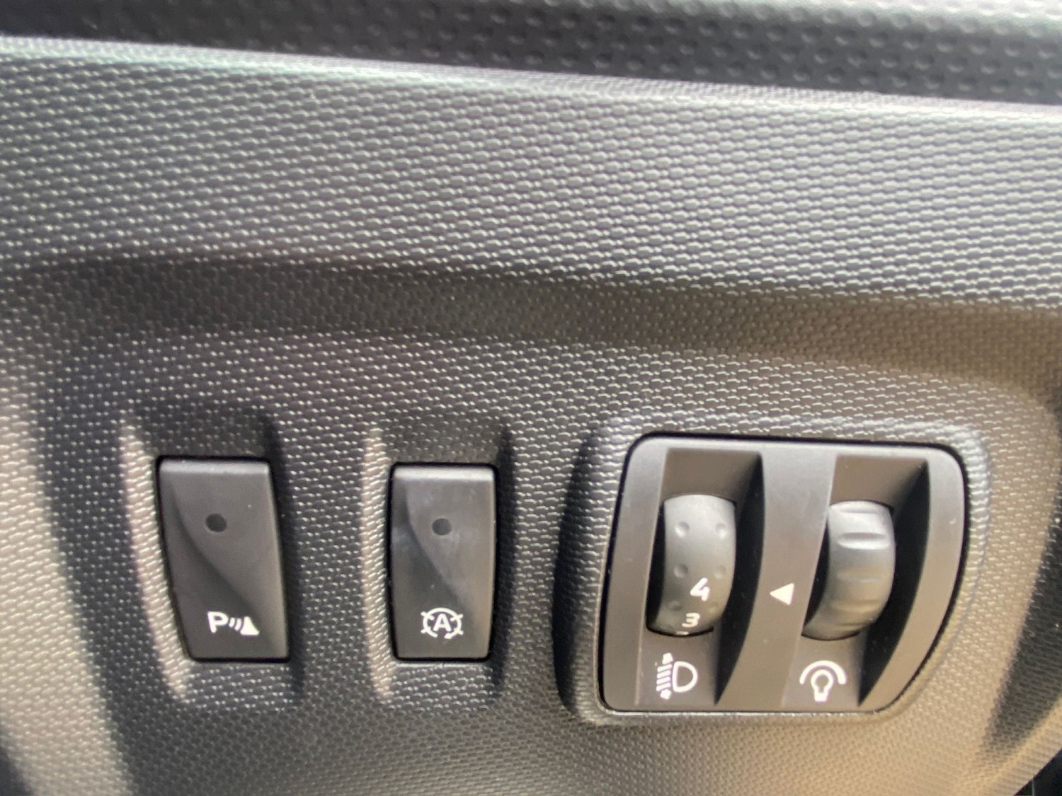 Used Renault Captur 2014 for sale - 78025743: Photo 10