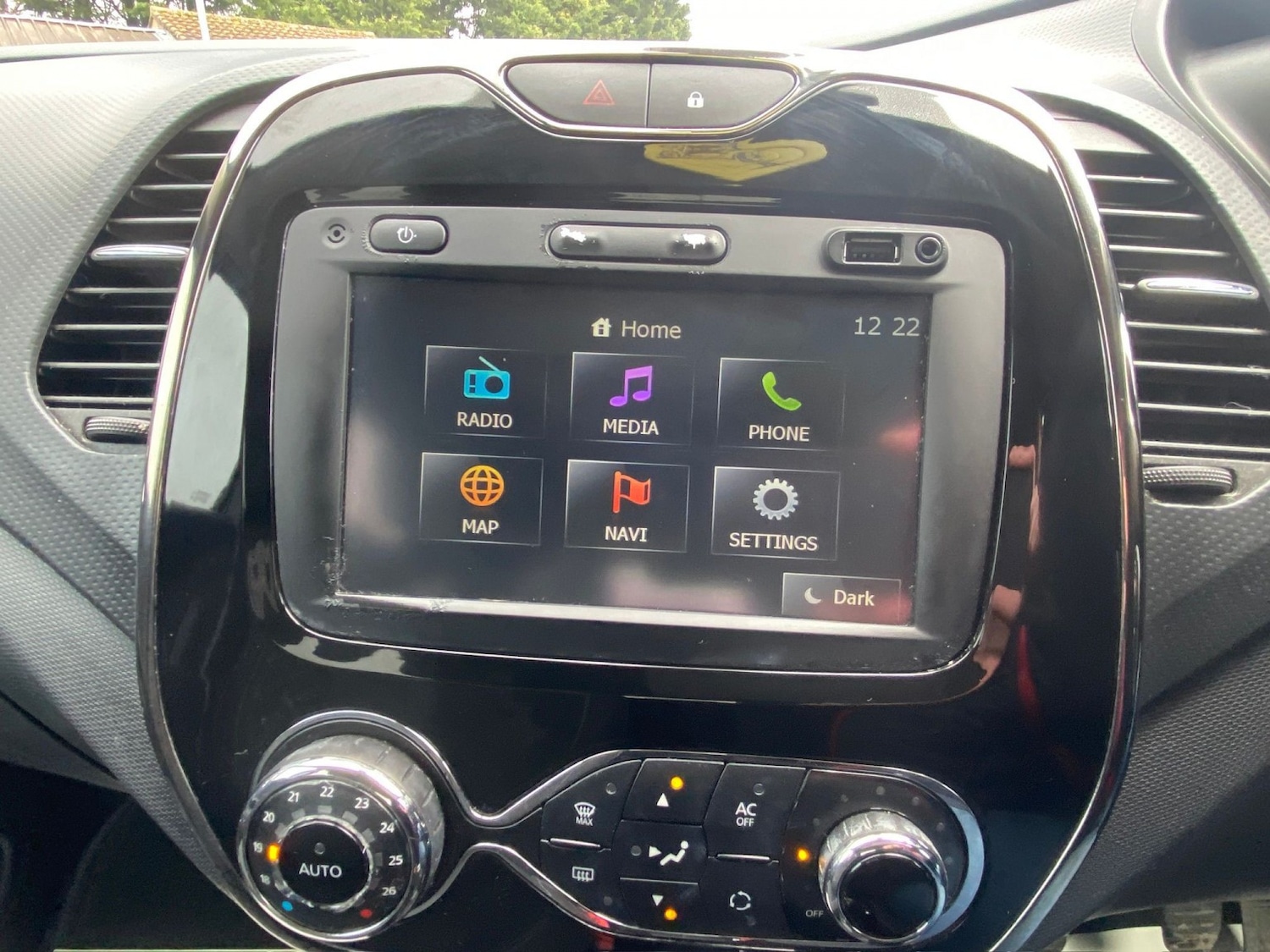 Used Renault Captur 2014 for sale - 78025743: Photo 14