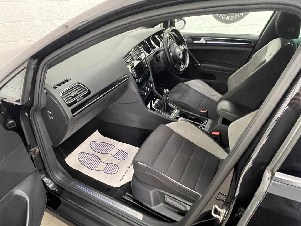 Used Volkswagen Golf 2015 for sale - 77133602: Photo 13