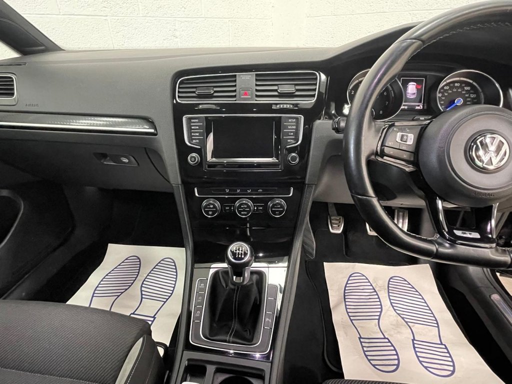 Used Volkswagen Golf 2015 for sale - 77133602: Photo 15