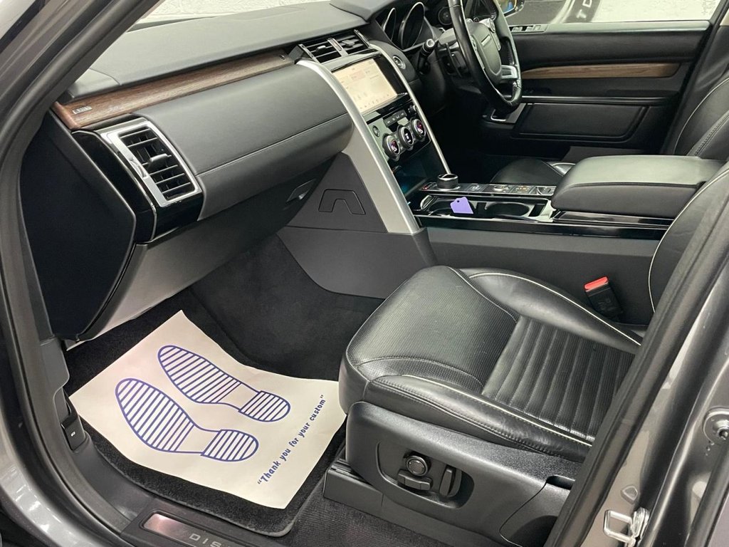 Used Land Rover Discovery 2017 for sale - 77547289: Photo 16