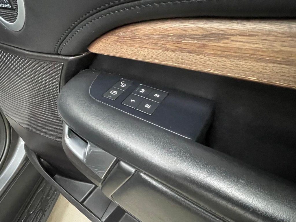 Used Land Rover Discovery 2017 for sale - 77547289: Photo 21