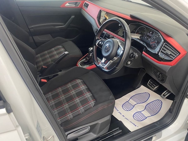Used Volkswagen Polo 2018 for sale - 75473947: Photo 18