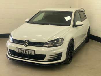 Used Volkswagen Golf 2016 for sale - 74885081: Photo