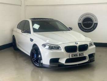 2016 (16) - M5 4dr DCT