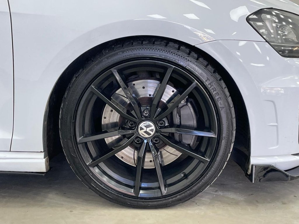 Used Volkswagen Golf 2016 for sale - 76642666: Photo 11