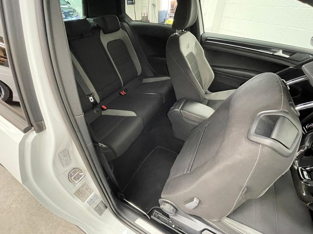 Used Volkswagen Golf 2016 for sale - 76642666: Photo 12