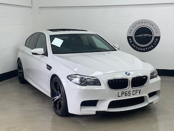 Used BMW M5 2015 for sale - 76454748: Photo