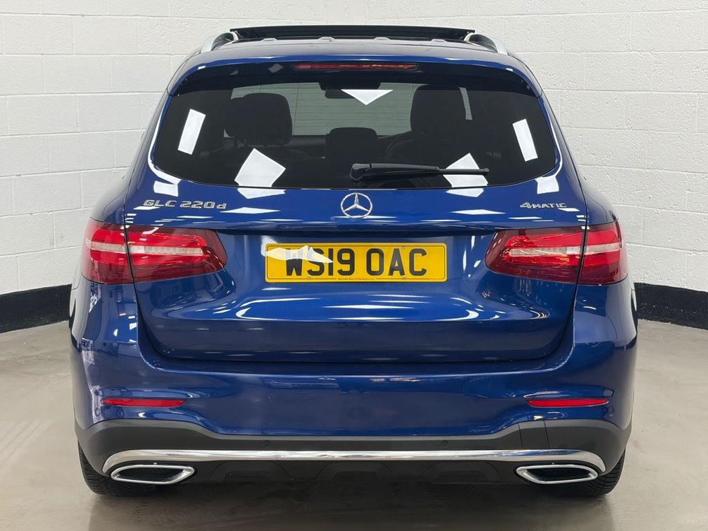 Used Mercedes-Benz GLC 2019 for sale - 77780639: Photo 8